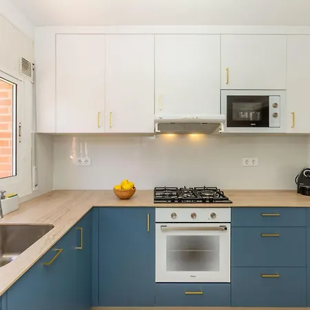 Mirror By Interhome * Cunit